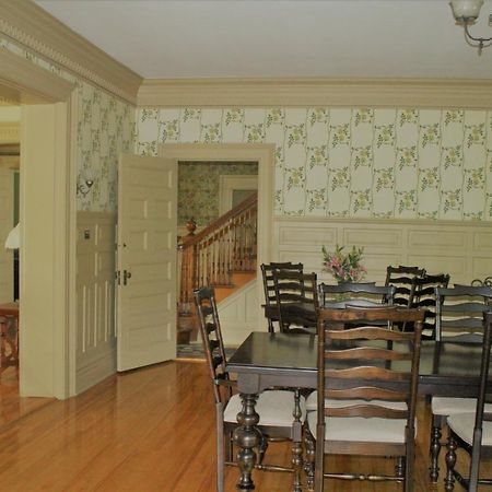 סרנק לייק Franklin Manor Bed And Breakfast מראה חיצוני תמונה