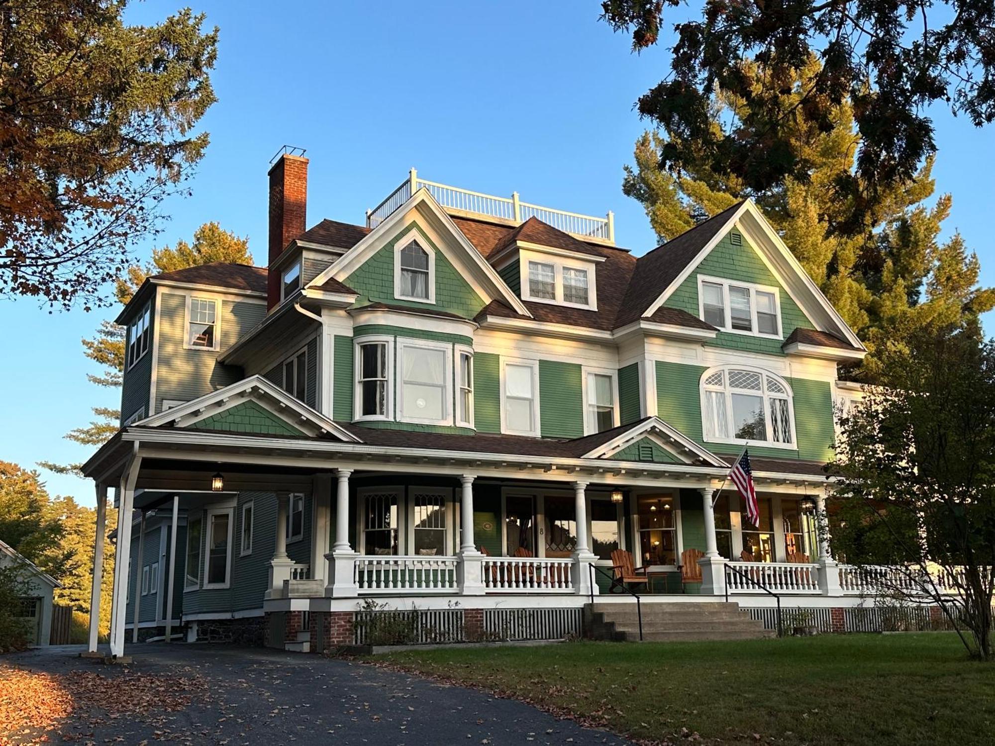 סרנק לייק Franklin Manor Bed And Breakfast מראה חיצוני תמונה